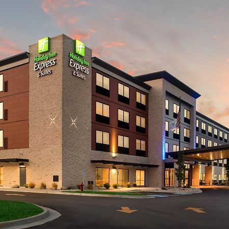 Holiday Inn Express & Suites Racine By Ihg מראה חיצוני תמונה