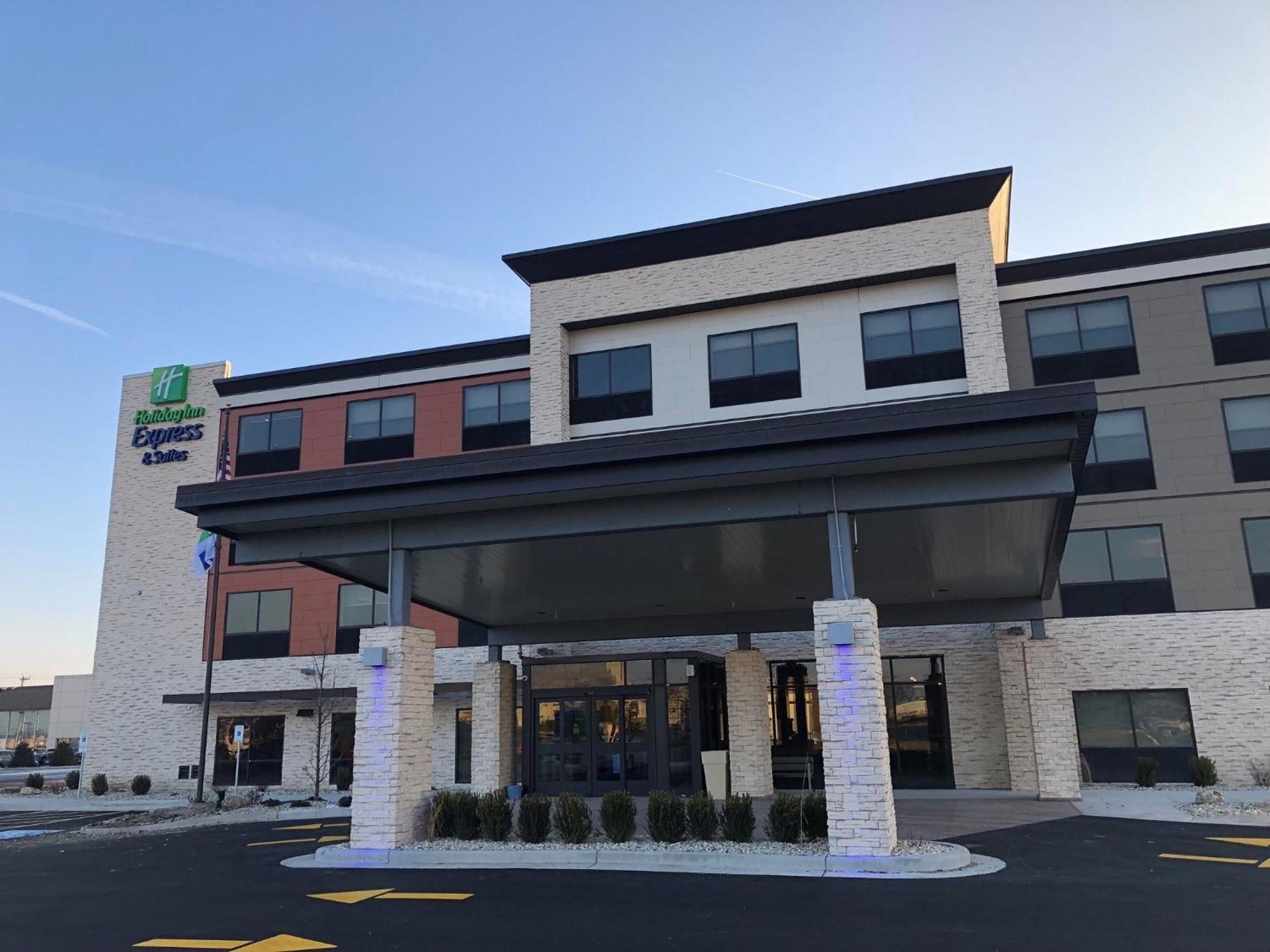 Holiday Inn Express & Suites Racine By Ihg מראה חיצוני תמונה